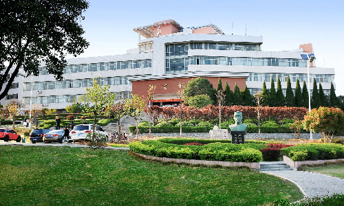 远望谷案例 | 淮北师大智慧图书馆来袭，门禁系统推出全新入馆方式