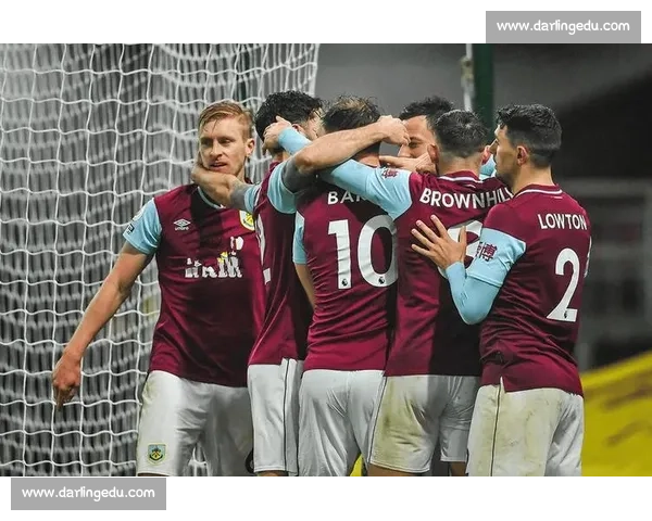 水晶宫迎战西布罗姆前瞻：保级形势与战术看点解析赛前全面解读